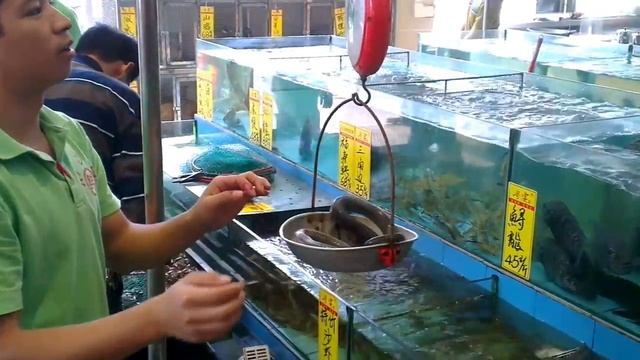 Китайская еда, змея смотреть онлайн