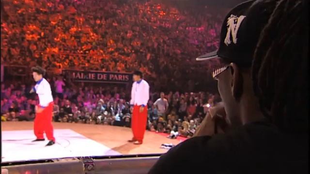 Locking Best 16 - Juste Debout 2012 - A-Wei & A-Mei VS Max & Abdul смотреть онлайн