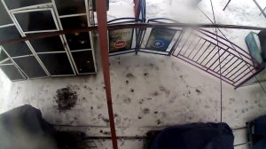 Омск, девочка пописала и обворовала...