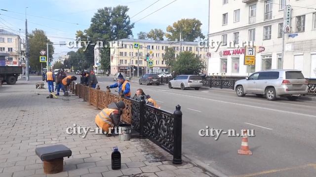 У новокузнецкого Драмтеатра появилось чугунное ограждение смотреть онлайн