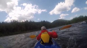 Прохождение пыжинского порога на реке Бия на байдарке Свирь 14.06.2019