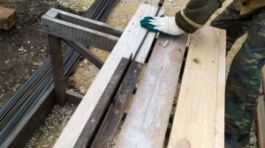 Армирование первого ряда газосиликатных блоков
