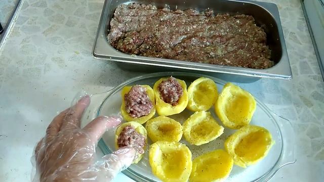 Лодочки с фаршем и суп с фрикадельками. Вкусненько!!!