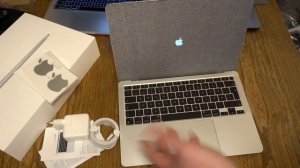 Apple MacBook Air M1 Unboxing und erster Eindruck