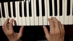 Учимся играть на пианино двумя рукам.#Ехали медведи