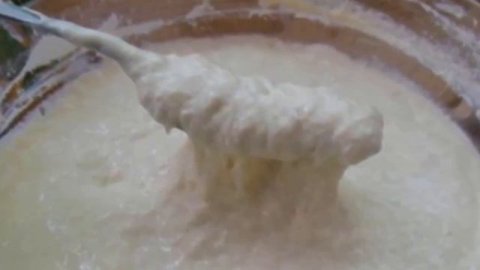 Вкус детства. Дрожжевые пышные оладьи как в детстве.