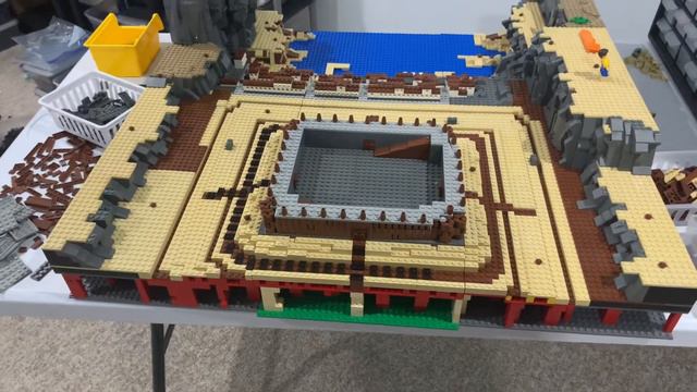 LEGO Attack on Titan MOC Update 4!! смотреть онлайн