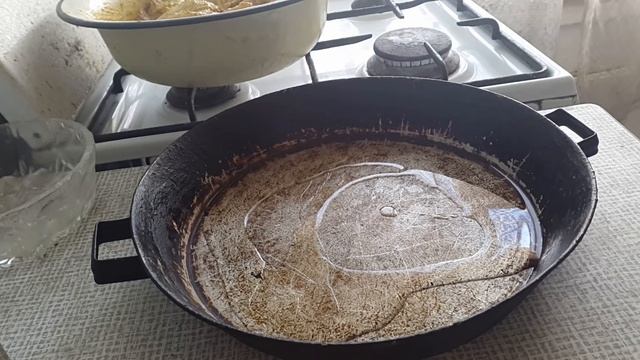 Куриные крылышки в чесночном соусе и картошка запеченые в духовке!!! ??