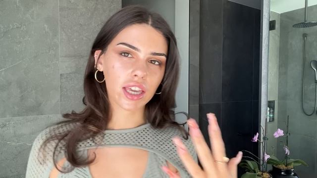 LATTE MAKEUP *easy tutorial* смотреть онлайн