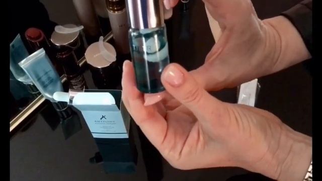Artistry. Сыворотка с витамином С и гиалуроновой кислотой.