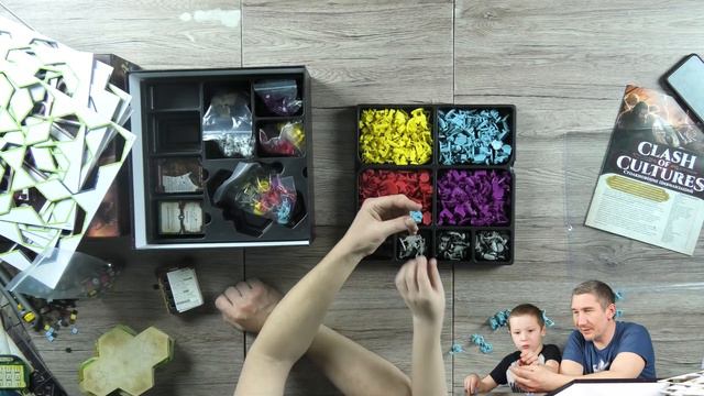 «Столкновение цивилизаций. Монументальное издание» (Clash of Cultures) - посмотрим, что в коробке смотреть онлайн