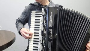 Продаётся Итальянский аккордеон Scandalli Brevetto с басом от supita👍