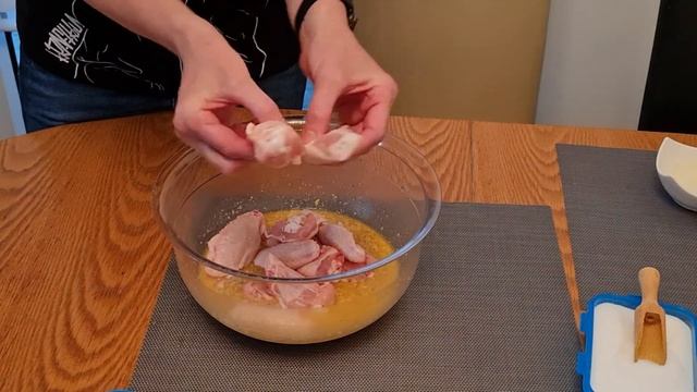 Быстрый и сочный маринад для куриных крылышек