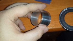 Монтаж сальника винтового блока. Технокомсервис.рф