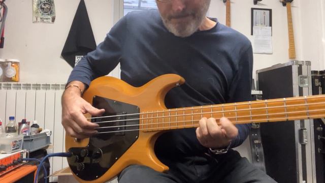 1975 Gibson The Ripper L9-S Natural смотреть онлайн