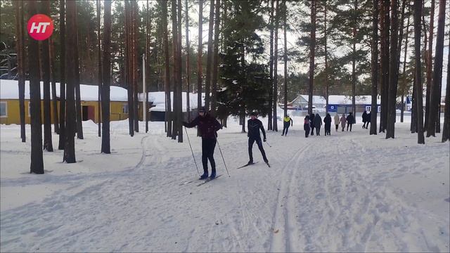 03.03.2023 Дума. О главном. Спикер облДумы Юрий Бобрышев посетил с рабочим визитом Пестовский район смотреть онлайн
