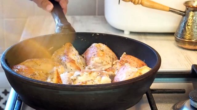 Жареная курица с печеным лимоном: быстро, вкусно, романтично!