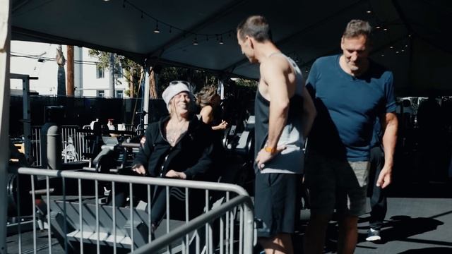 Ralf Moeller X EHRENPFLAUME - exklusive Star Tour mit dem Gladiator durch Hollywood смотреть онлайн