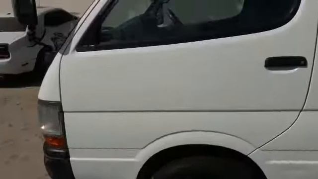 TOYOTA HIACE VAN смотреть онлайн