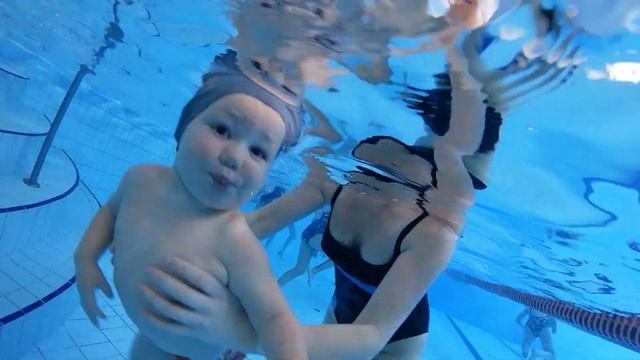 Грудничковое плавание в Москве | Дети Любви #05 смотреть онлайн