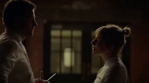 Шеф Адам Джонс.