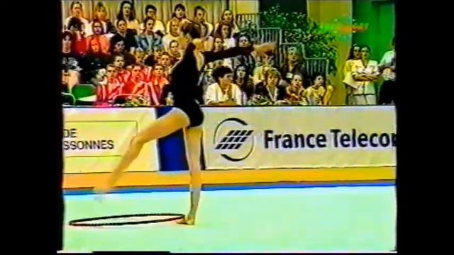 Julia ROSLYAKOVA (RUS) hoop - 1993 Corbeil EF