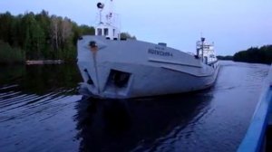 Опасный обгон в Волго-Балтийском канале