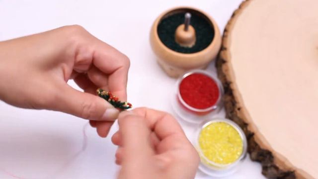 French beaded Winter rose poinsettia - preview tutorial смотреть онлайн