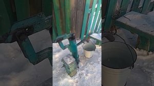 Каменный век в Беловском районе, Старобачаты, Щебзавода. Люди без воды, властям наплевать.