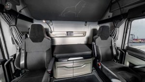 New 2023 MAN TGX - INTERIOR (cabin)