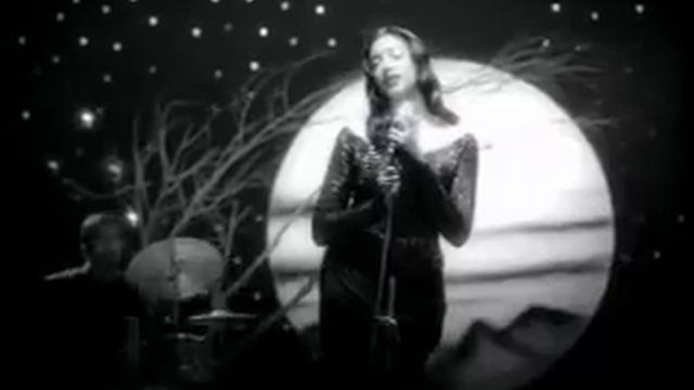 kitni akeli - remix смотреть онлайн