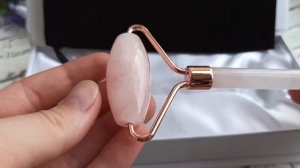 Распаковка Кварцевый массажёр для лица Toplash Quartz Facial Roller - отзыв