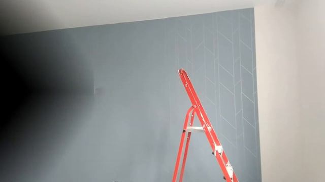 Родниковая долина.Клеим обои, укладываем ламинат. Переезд. Готовимся к Пасхе смотреть онлайн