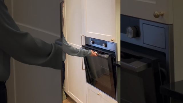 Дизайнерская кухня😍Изготовление кухонь и корпусной мебели на заказ в Краснодаре и крае🌿 смотреть онлайн