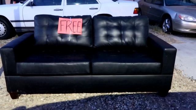 Make Over $600 in 3 Days Flipping Furniture смотреть онлайн