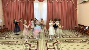 Танец ко Дню матери 2021 ст. гр.