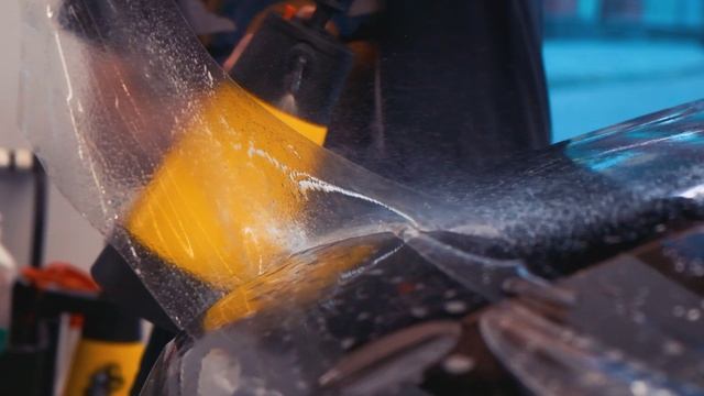 Оклейка авто пленкой
