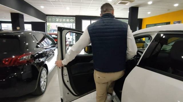 MAZDA CX3 BLANCO смотреть онлайн