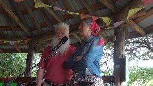 Александр Холмогоров "Вниз по матушке по Волге"