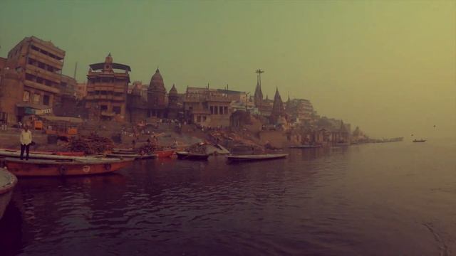Купание в Ганге. Варанаси смотреть онлайн