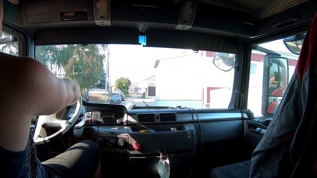 КАРАНТИН ЗАКОНЧИЛСЯ,))МАГНИТ У РАЗРЫТОЙ ДОРОГИ смотреть онлайн