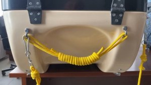 Ящик-сани для зимней рыбалки