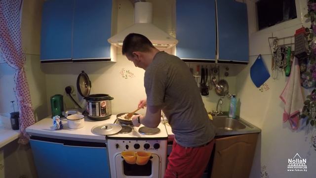 Рис по-вьетнамски и ещё как то. Кухня для холостяка. Готовим вместе смотреть онлайн