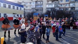 Фольклор в МБДОУ Нижнегорский детский сад "Росинка".mp4