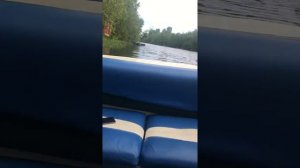 Катаемся на катере Larson 174 _