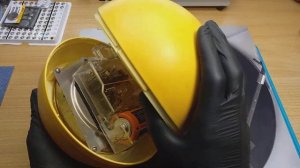 Часы янтарь кварц настольные,электронномеханические