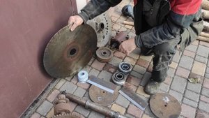 Циркулярная пила для дров с инерционным маховиком