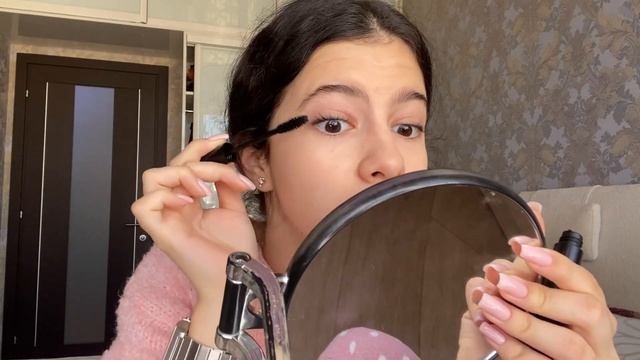 МОЙ ПОВСЕДНЕВНЫЙ МАКИЯЖ в 15 лет / КАК Я КРАШУСЬ КАЖДЫЙ ДЕНЬ смотреть онлайн