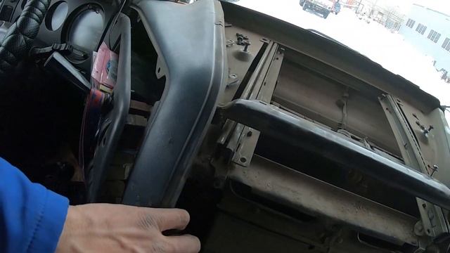 Поменять моторчик печки Даф 95 105 или отремонтировать