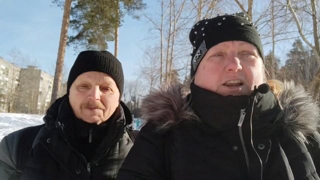 Влог : Гуляем по лесу/ куда все делись?